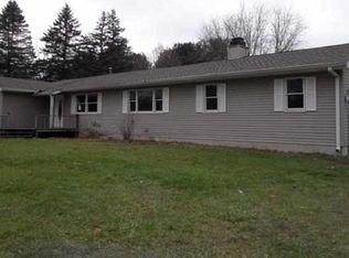 687 S Apple Rd, Osceola, IN 46561