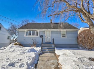 33 Harland Ave, Waterbury, CT 06705