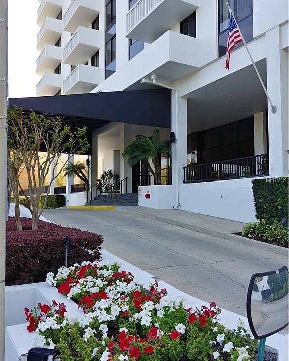 1st image of 400 E Colonial Dr APT 1501