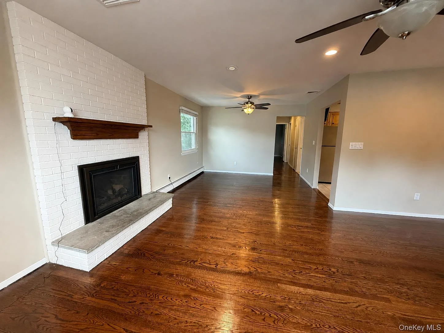 3 bed, 1.5 bath, 1116 sqft, $3,850 — Photo 4