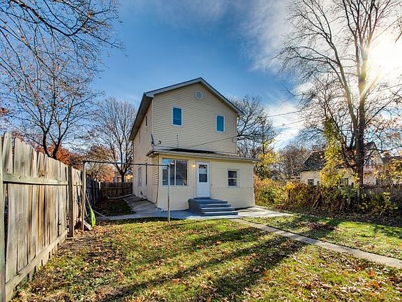 5th image of 3451 Colfax Ave N