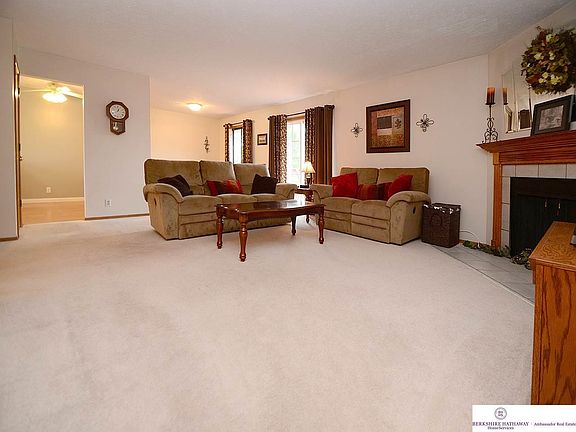 4th image of 9002 Mulberry Ct
