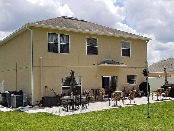 5th image of 2479 Hamlet Cir