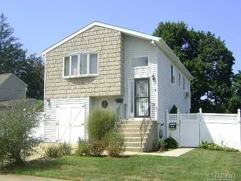 1st image of 17 Kew Ave