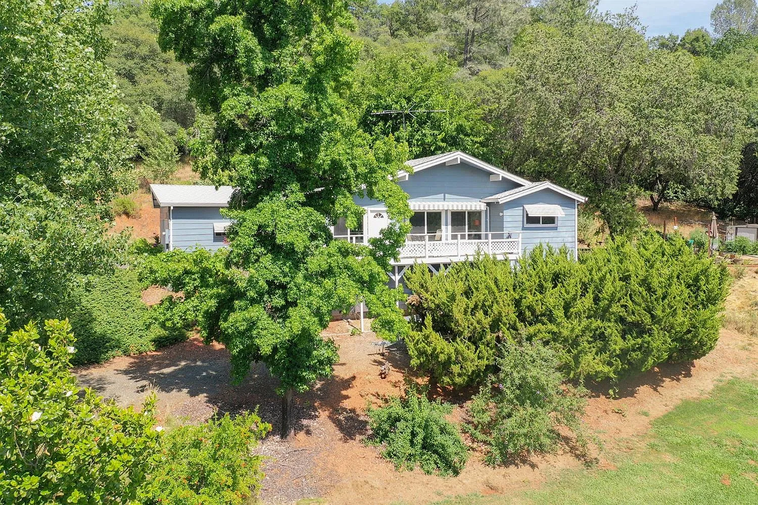 19054 Indian Springs Rd photo 1