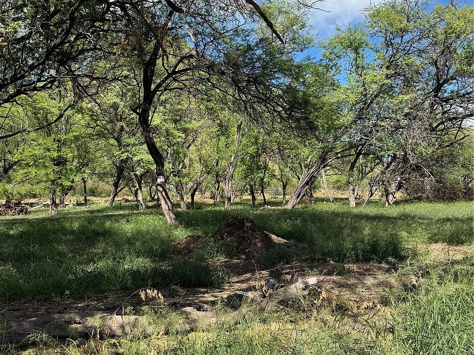 2nd image of 0 Mahinaau Rd