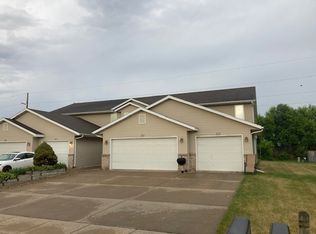 275 North St, Dane, WI 53529