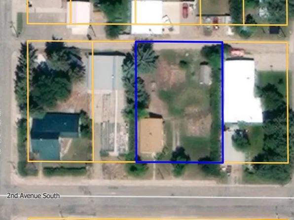 413 2nd Ave S, Fairfield, MT 59436