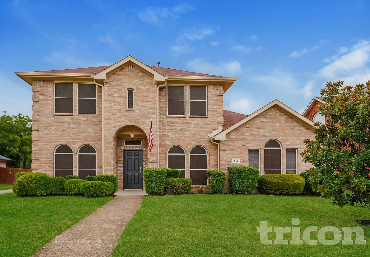 1082 Suffolk Ln Cedar Hill TX — Photo 1