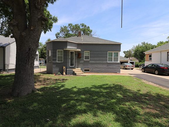 2nd image of 908 S Grand Ave