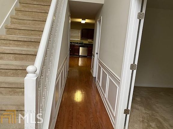 4th image of 1902 Bridgestone Cir #87