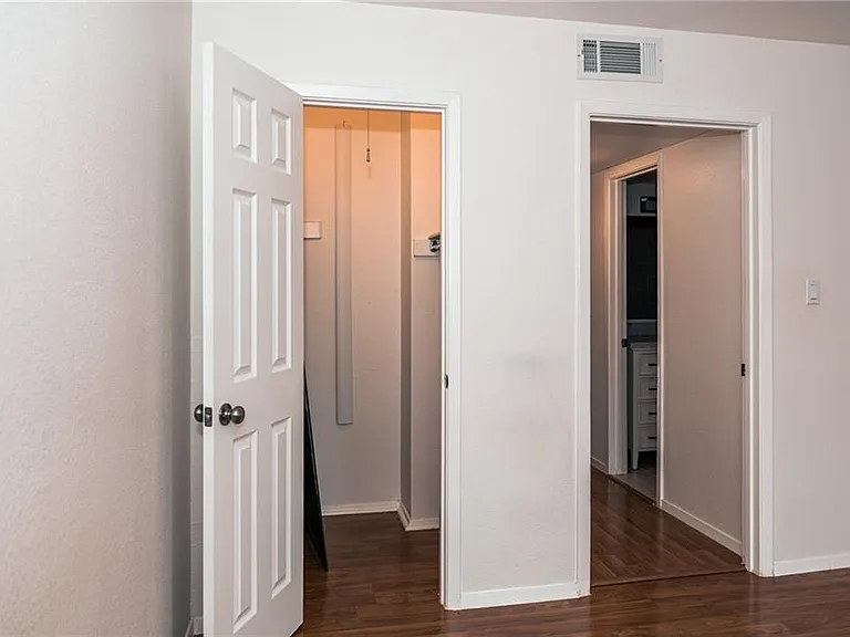 2425 Ashdale Dr #60 — Photo 10