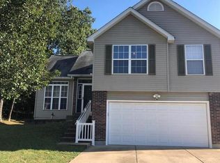 14 Adventura Dr, Festus, MO 63028