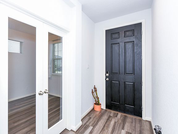 4th image of 12915 STAUBACH WAY