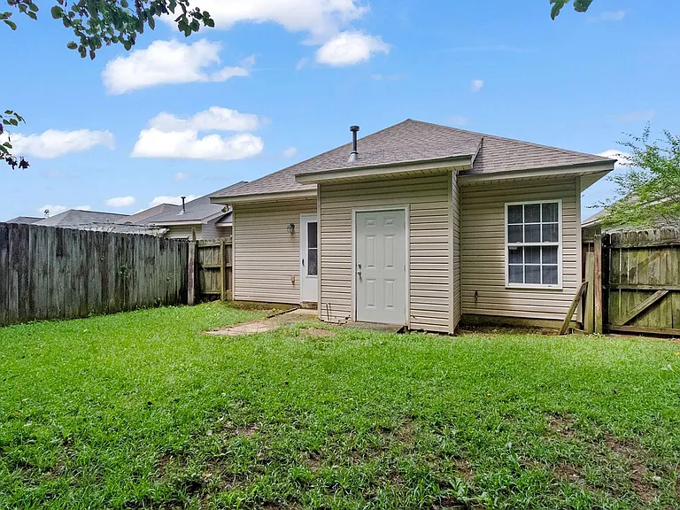 2003 Stardust Dr — Photo 24