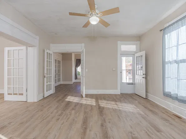 127 Clay St #B, Suffolk, VA 23434