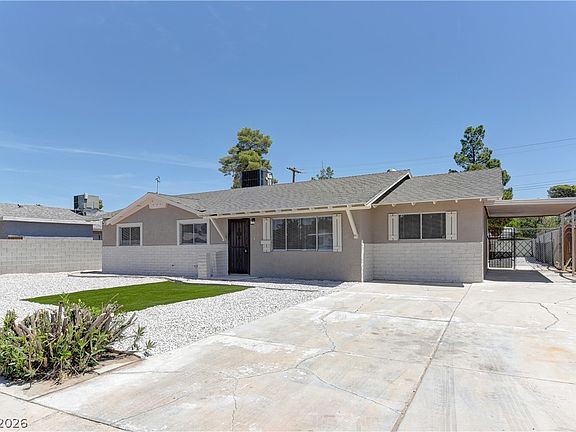 3rd image of 3056 Greenbriar Dr