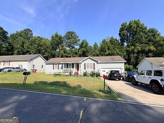 2nd image of 3564 Confederate Dr
