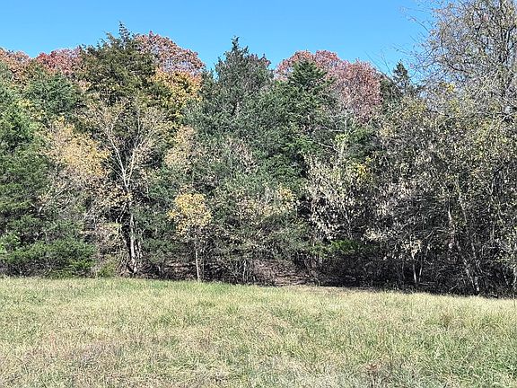 3rd image of 5293 E Farm Road 52
