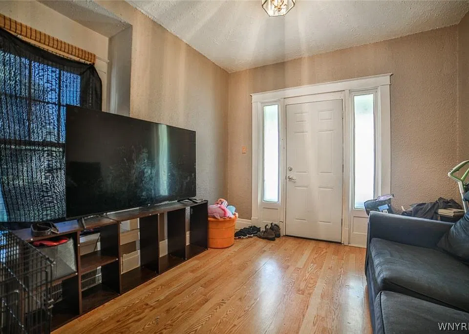 1805 Ferry Ave #1