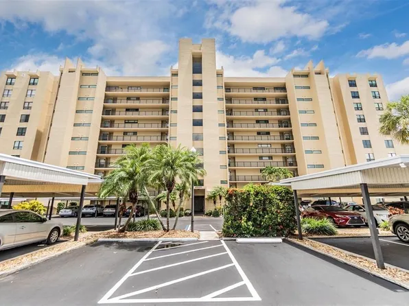 2621 Cove Cay Dr Unit 302, Clearwater, FL 33760