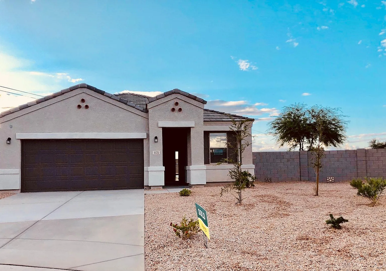 3 bed, 1260 sqft, $1,899 — Photo 2