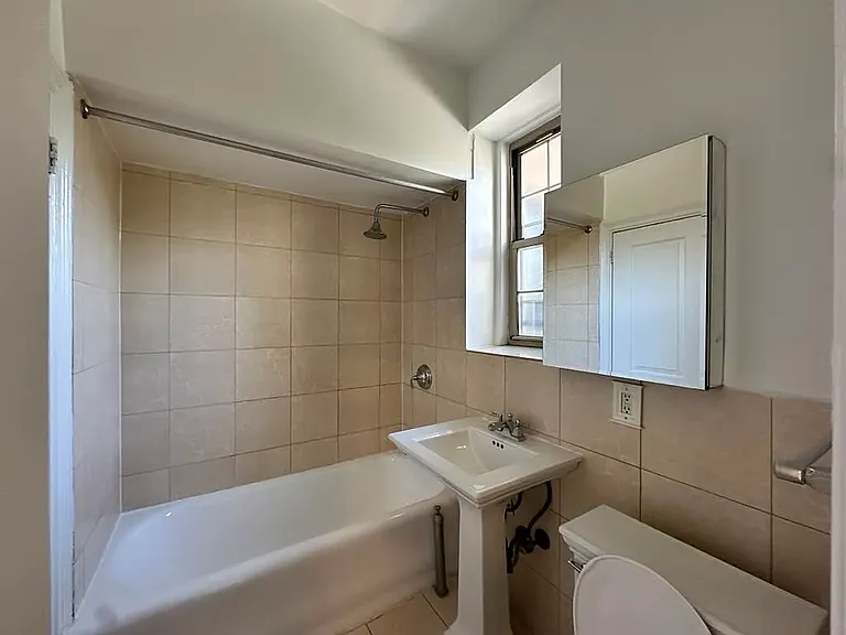 266 Washington Ave #C12 — Photo 5