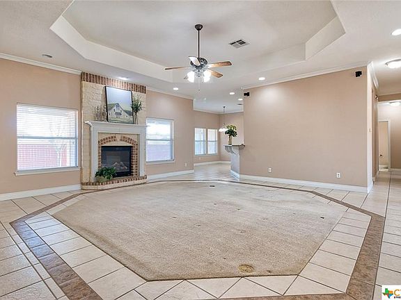 4th image of 4009 Lazy Brook Dr