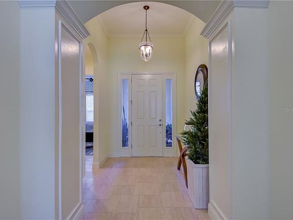3rd image of 10926 Charmwood Dr