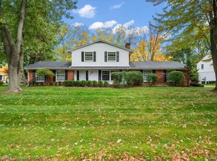 5319 Echo Rd, Bloomfield Hills, MI 48302