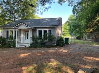 1194 Hope Rd, Sandy Springs, GA 30350