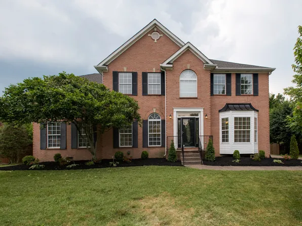 5832 Deer Estates Dr, Nashville, TN 37221
