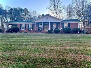 375 Jacob St, Dobson, NC 27017