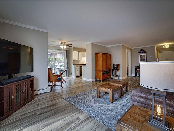 2nd image of 55 N Broadway #1-1