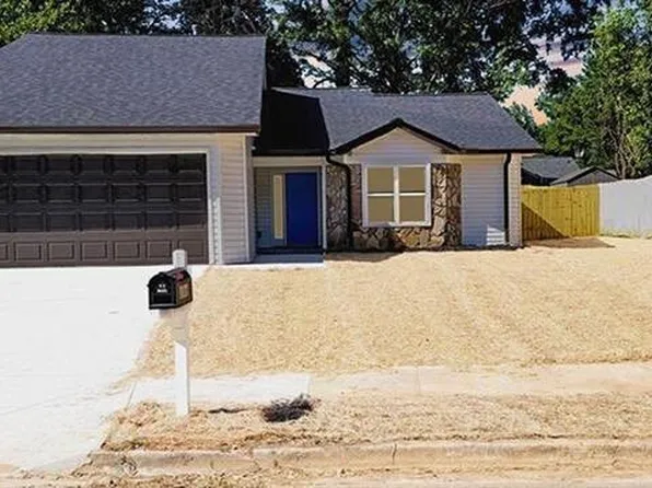 1066 Ohara Dr, Jonesboro, GA 30236