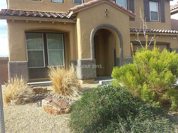 3rd image of 4012 Villa Serena Ln