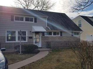 133 Grand Ave, Iselin, NJ 08830