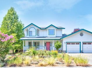 2024 NW Sarum Cir, Grants Pass, OR 97526