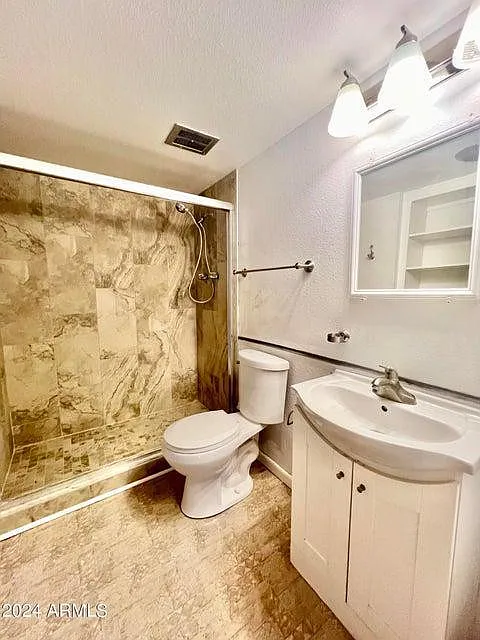 Building Photo - 7625 E Camelback Rd #415A