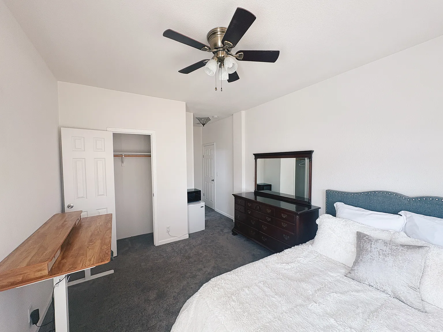 1 bed, 2753 sqft, $1,000 — Photo 2
