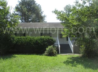 571 Lee Rd #E, Clayton, NC 27520