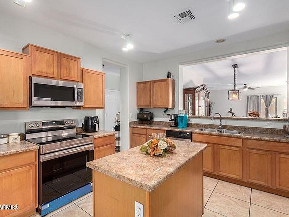 4th image of 5429 W Park St