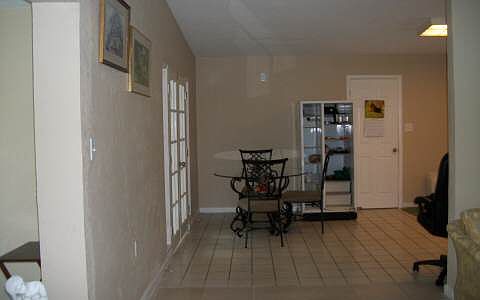 4th image of 1711 E Recreation Dr