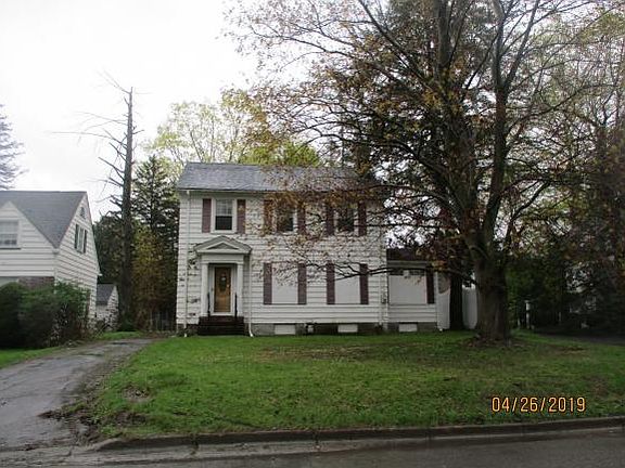 2nd image of 1142 Chenango St