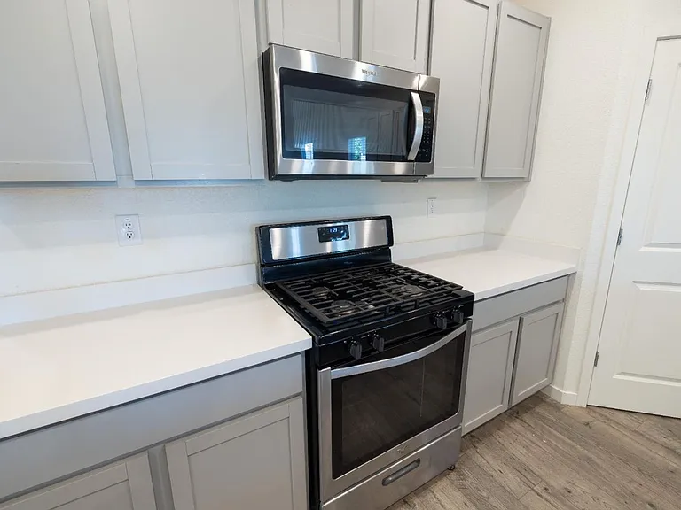 2057 Skipper Cove Way — Photo 7