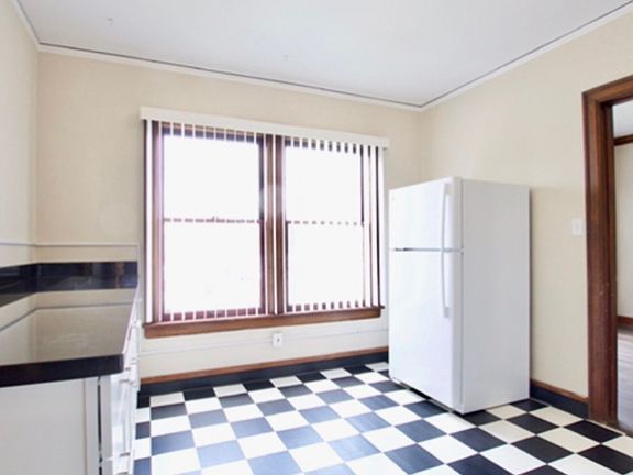 2nd image of 1505 NW 60th St APT 1