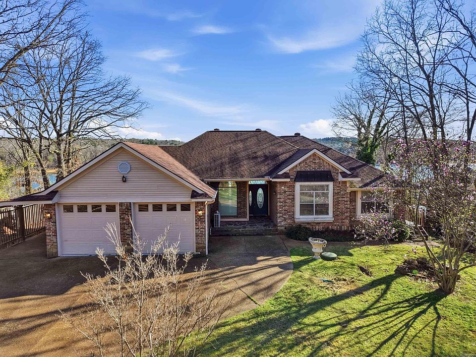 1st image of 844 Davidson Cir