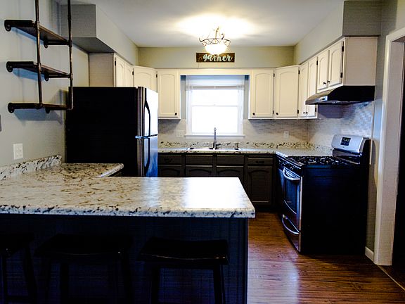 3rd image of 15001 81st Ave