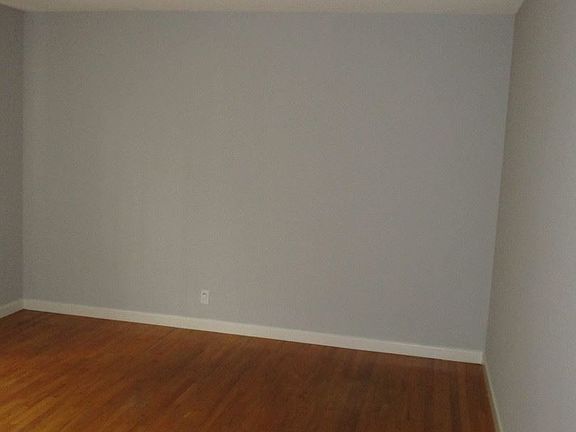 4th image of 459 Orange Ave APT 2