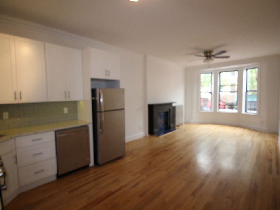 1st image of 438 7th Ave APT 1